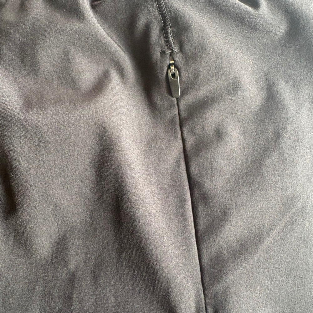 Lululemon Hotty Hot Skirt Black Athletic Tennis Golf Skort Size 6 Athleisure - Picture 5 of 8